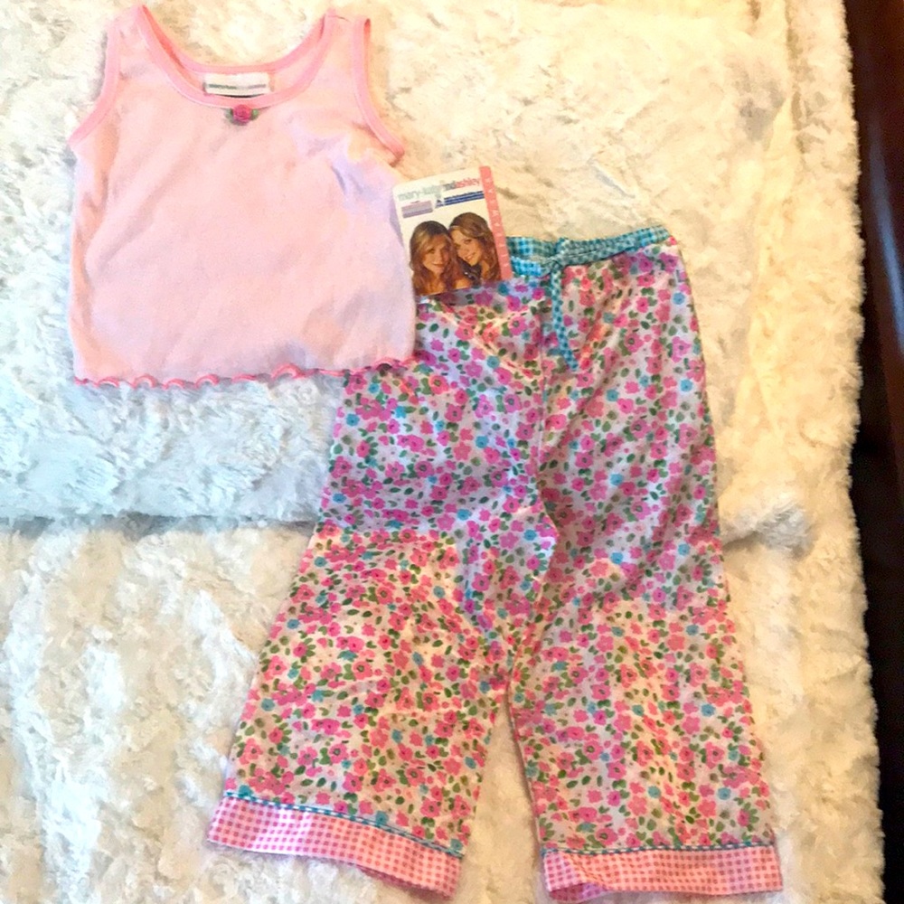 Mary-Kate and Ashley 3T pajamas